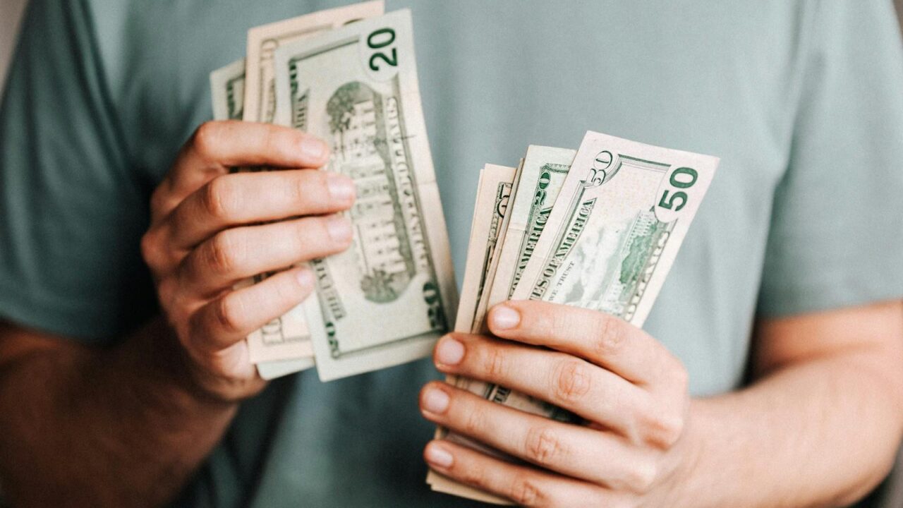 Tips Mendapatkan Hoki Dana untuk Keuangan Anda